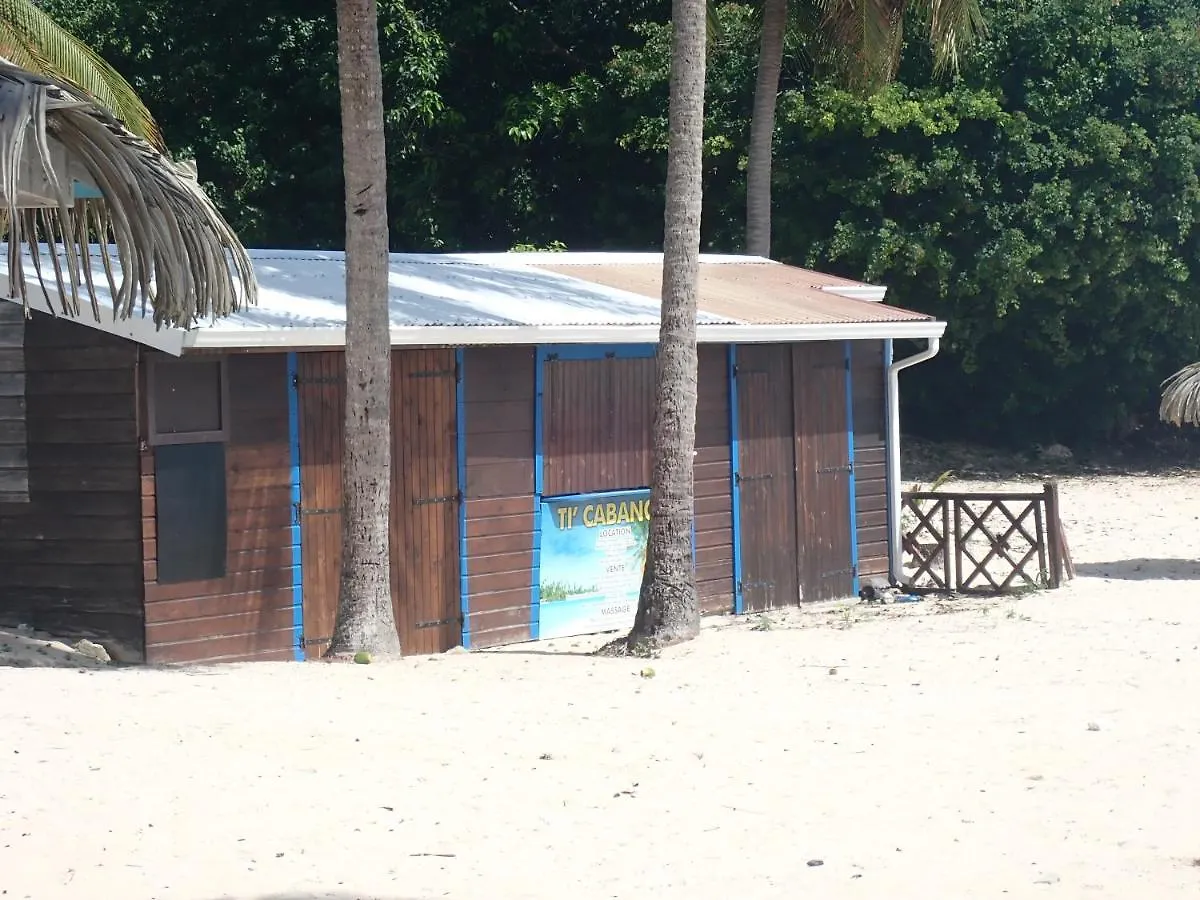 Ti Kaz Emeraude - Mer, Soleil Et Sable Fin, Piscine Et Tennis Saint-Francois  Saint-Francois (Grande-Terre)